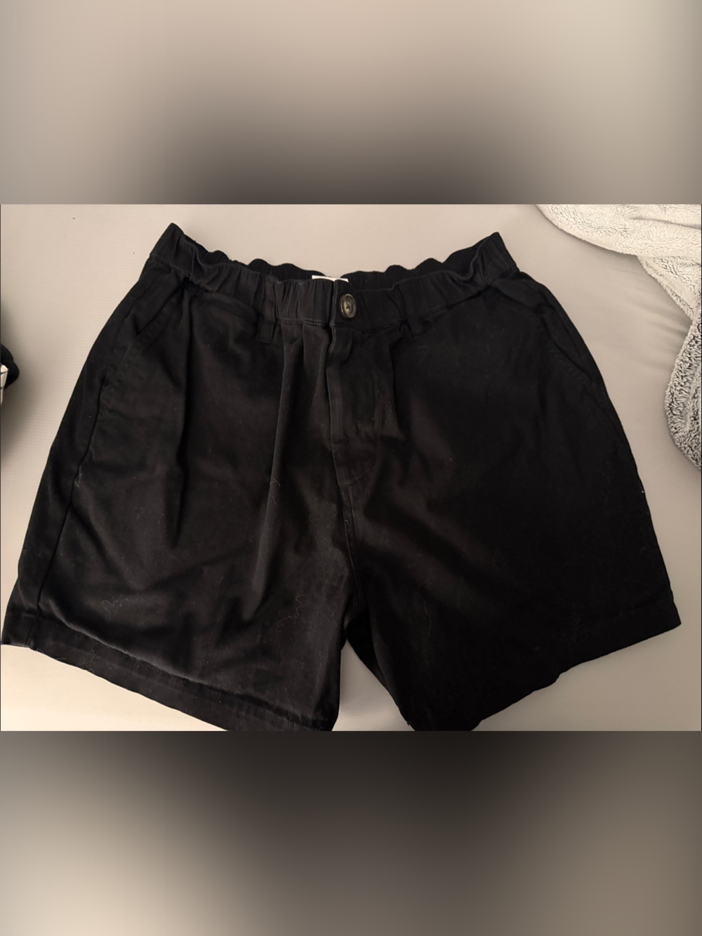 Cove Black Elastic-Waist Cotton Bermuda Shorts